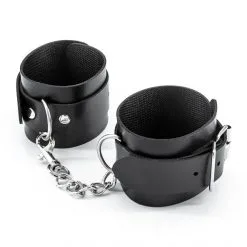 Crushious Kit 7 Pièces Bondage Punisher -Sextoy Soldes kit bondage punisher crushious 03