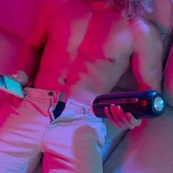 Svakom Masturbateur Connecté Hannes Neo -Sextoy Soldes masturbateur connecte hannes neo 06