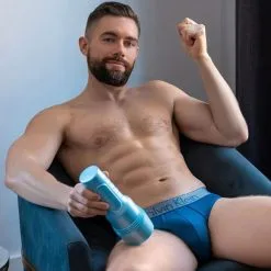 FleshJack Masturbateur Griffin Barrows Cake 14 FleshJack Masturbateur Griffin Barrows Cake -Sextoy Soldes masturbateur griffin barrows cake 07