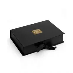 Maison Close String Tanga Ouvrable - Le Petit Secret (giftbox) -Sextoy Soldes string tanga ouvrable le petit secret giftbox 7