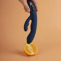 Svakom Vibromasseur Rabbit Aylin -Sextoy Soldes vibromasseur rabbit aylin 06